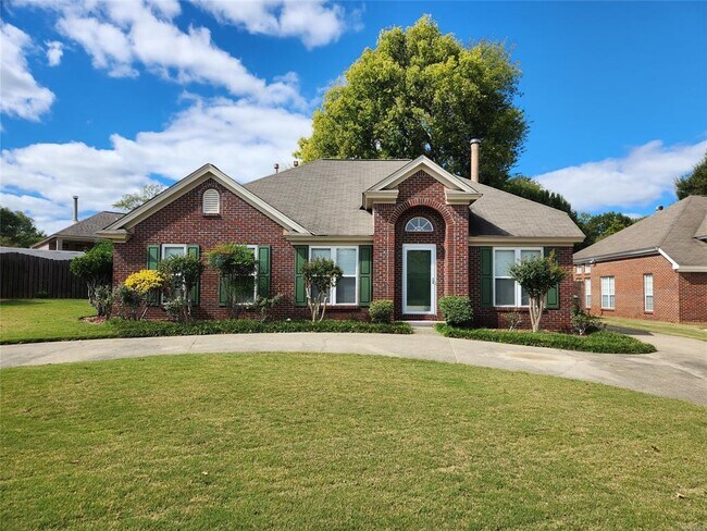 Primary Photo - 742 Ryefield Ct