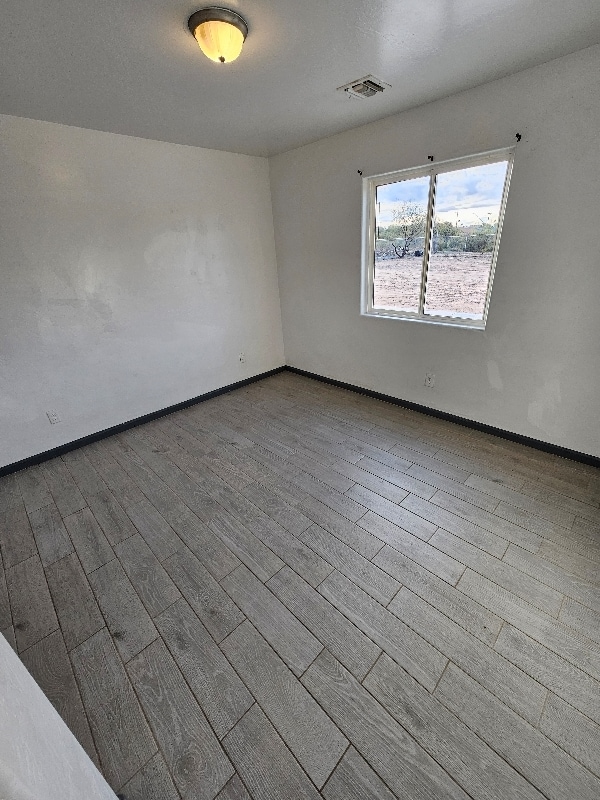 Building Photo - 5070 S Park Ave