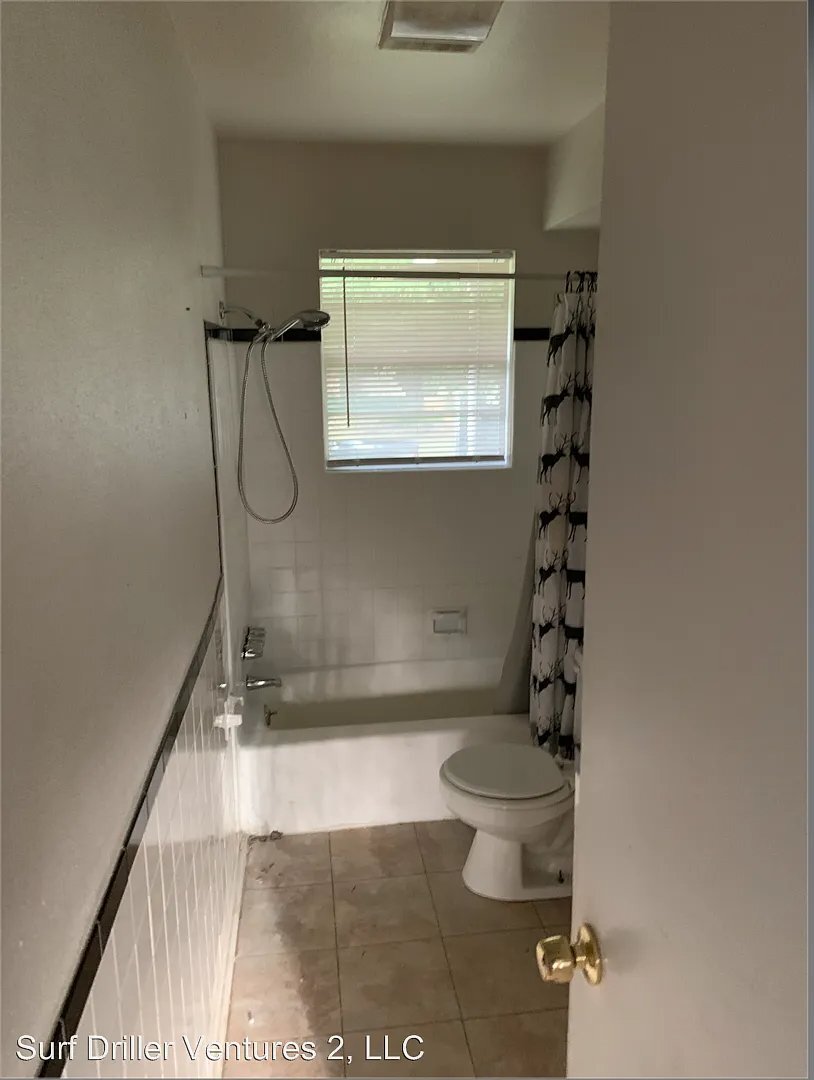 Building Photo - 4809 S Nassau Ave