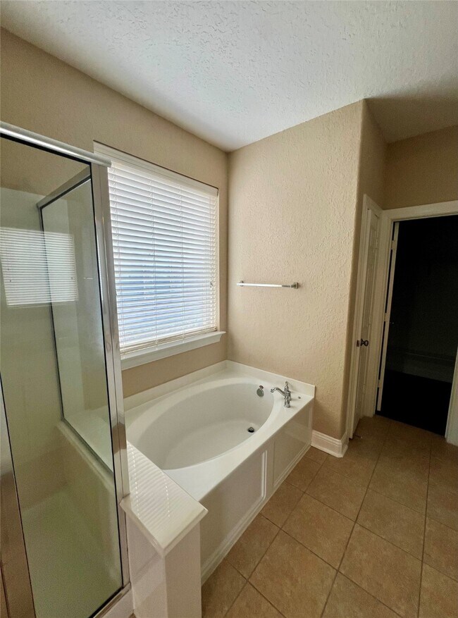 Building Photo - 5119 Big Meadow Ln