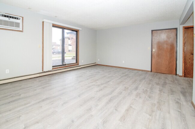 Building Photo - Black Forest Apartments