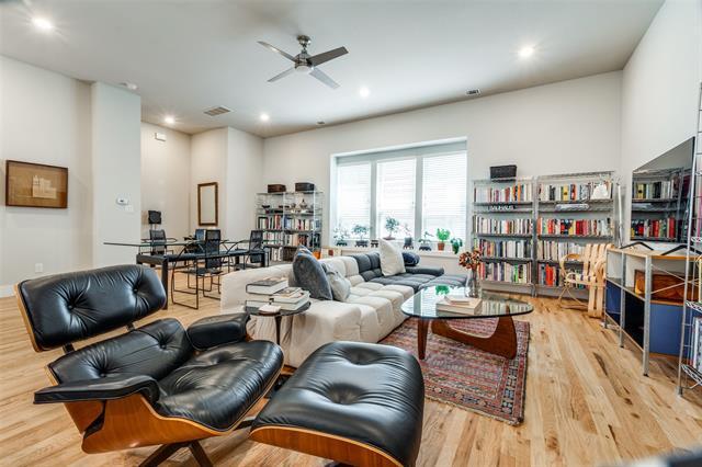 Building Photo - 5608 Lindell Ave