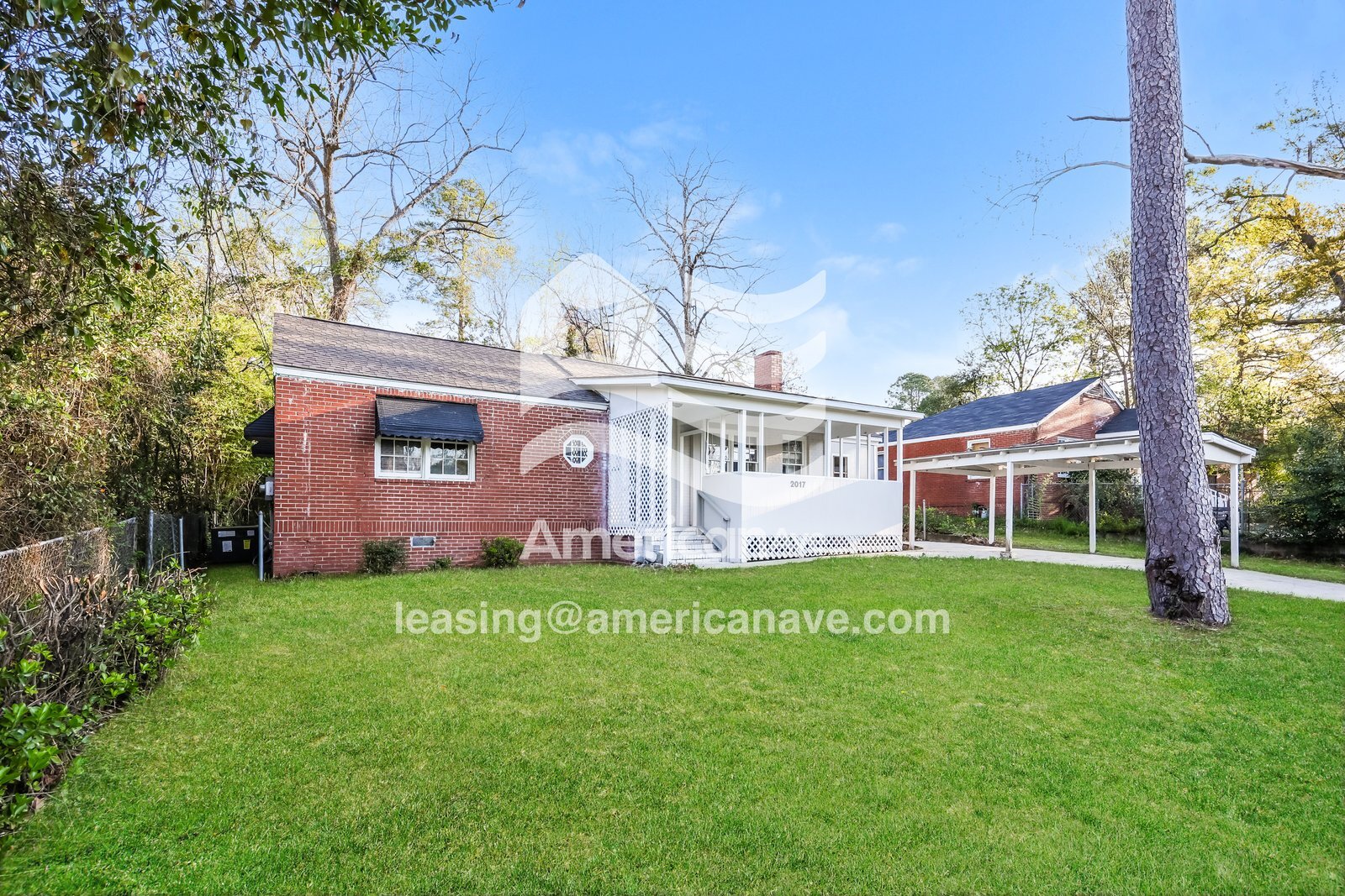 Building Photo - 2017 7th St