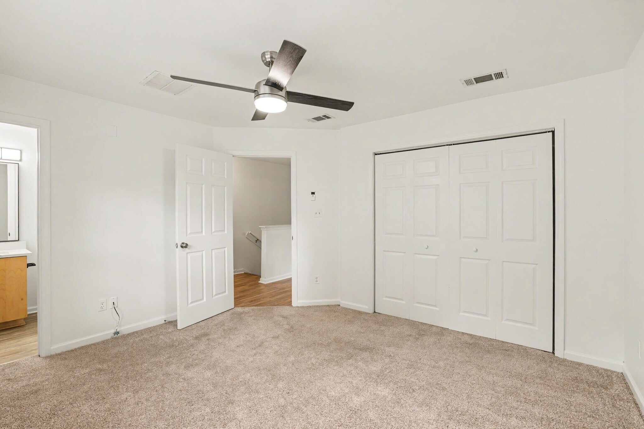 Building Photo - 2403 Hartsfield Road