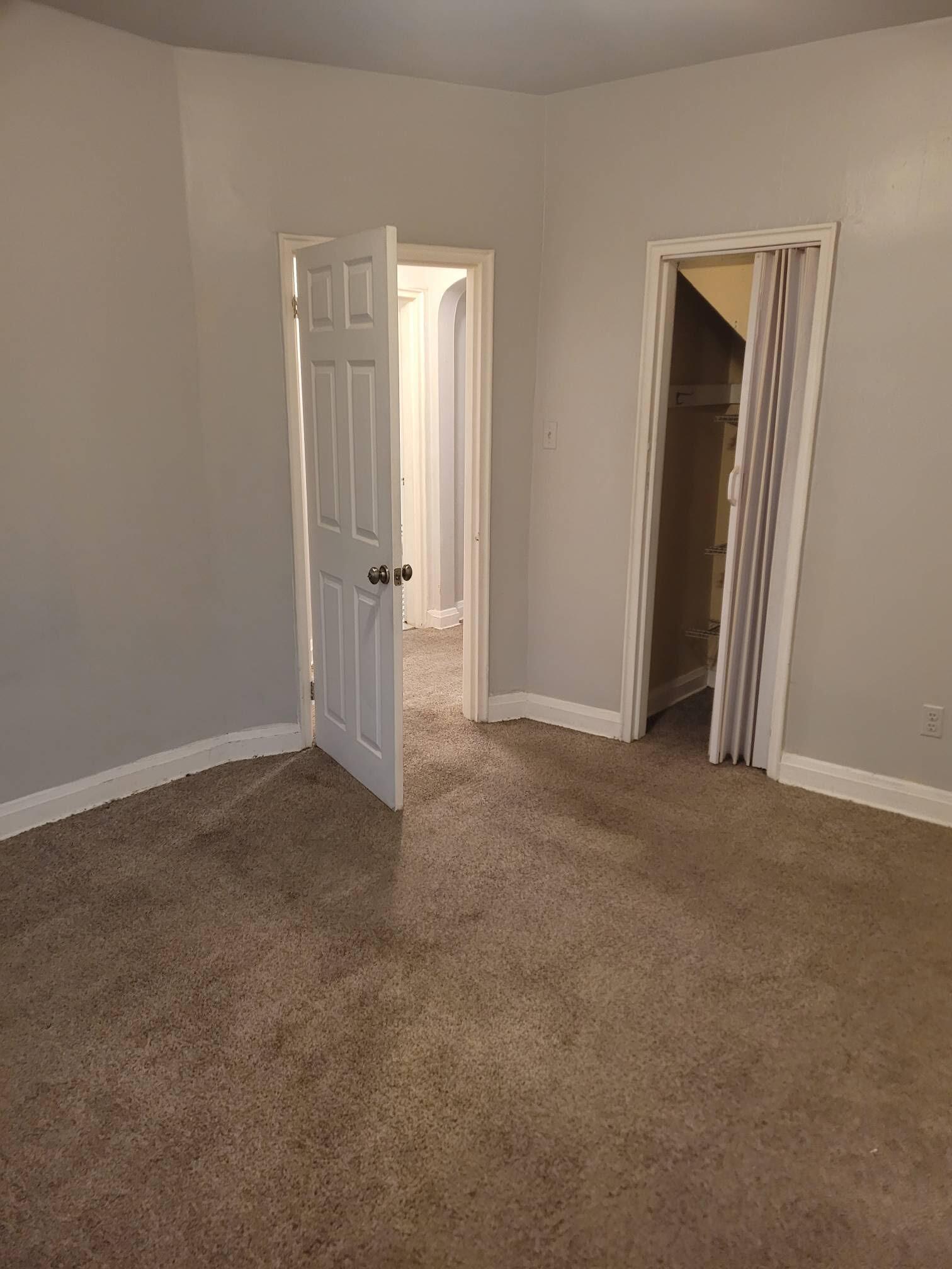 1st Bdrm - 3703 W Saratoga St