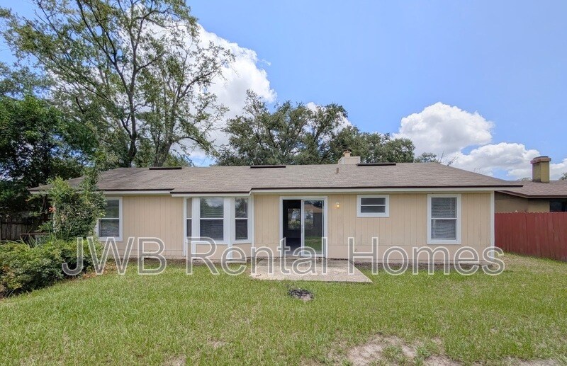 Building Photo - 2358 Scanlon Dr