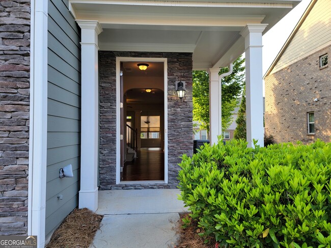 Building Photo - 2334 Attewood Dr