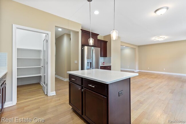 Building Photo - 68 Biltmore Blvd