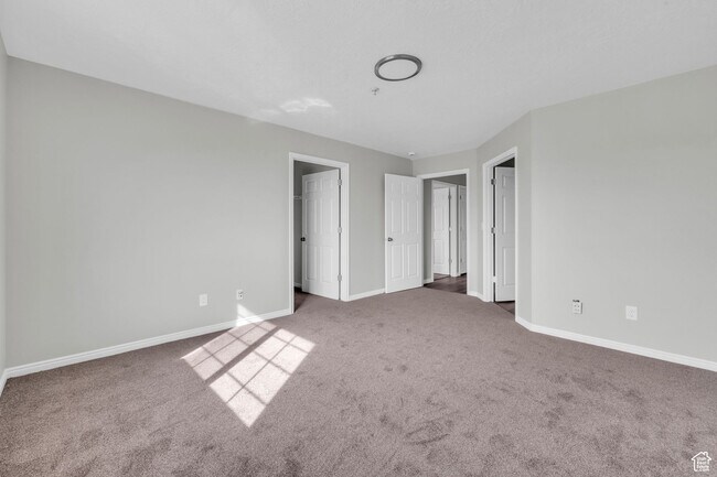 Building Photo - Mo Westbury Way