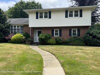 Building Photo - 722 Grassmere Avenue