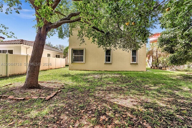 Building Photo - 14044 SW 54th St