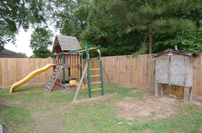 Building Photo - 6207 Highland Branch Dr