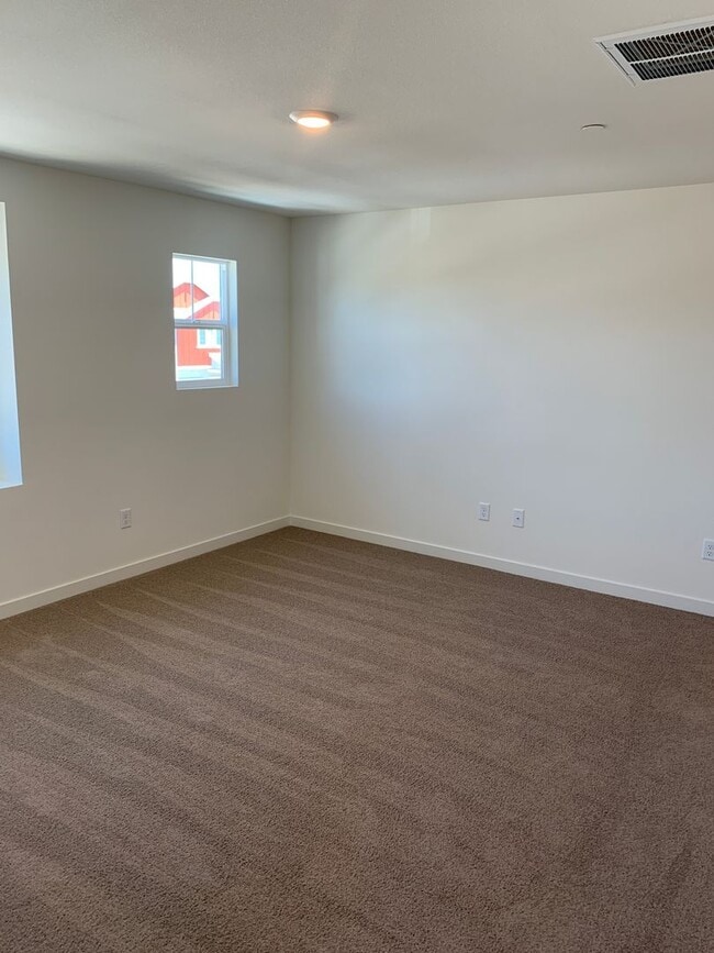 Building Photo - 873 Bertino Pl