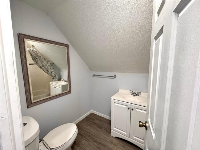 Building Photo - 3408 3rd Ave S