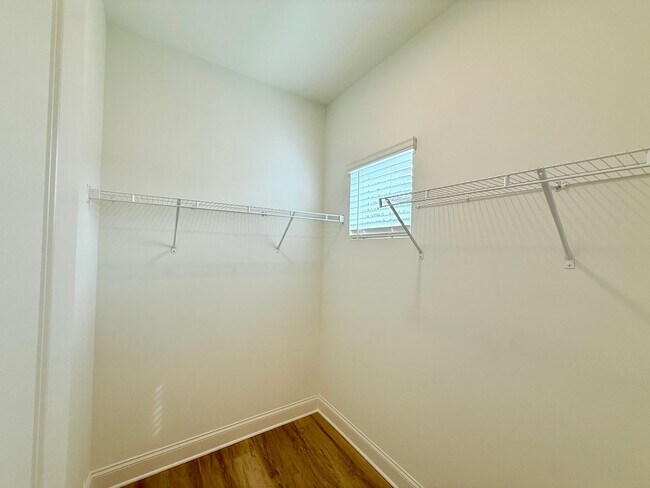 Building Photo - 5391 Toano Rd