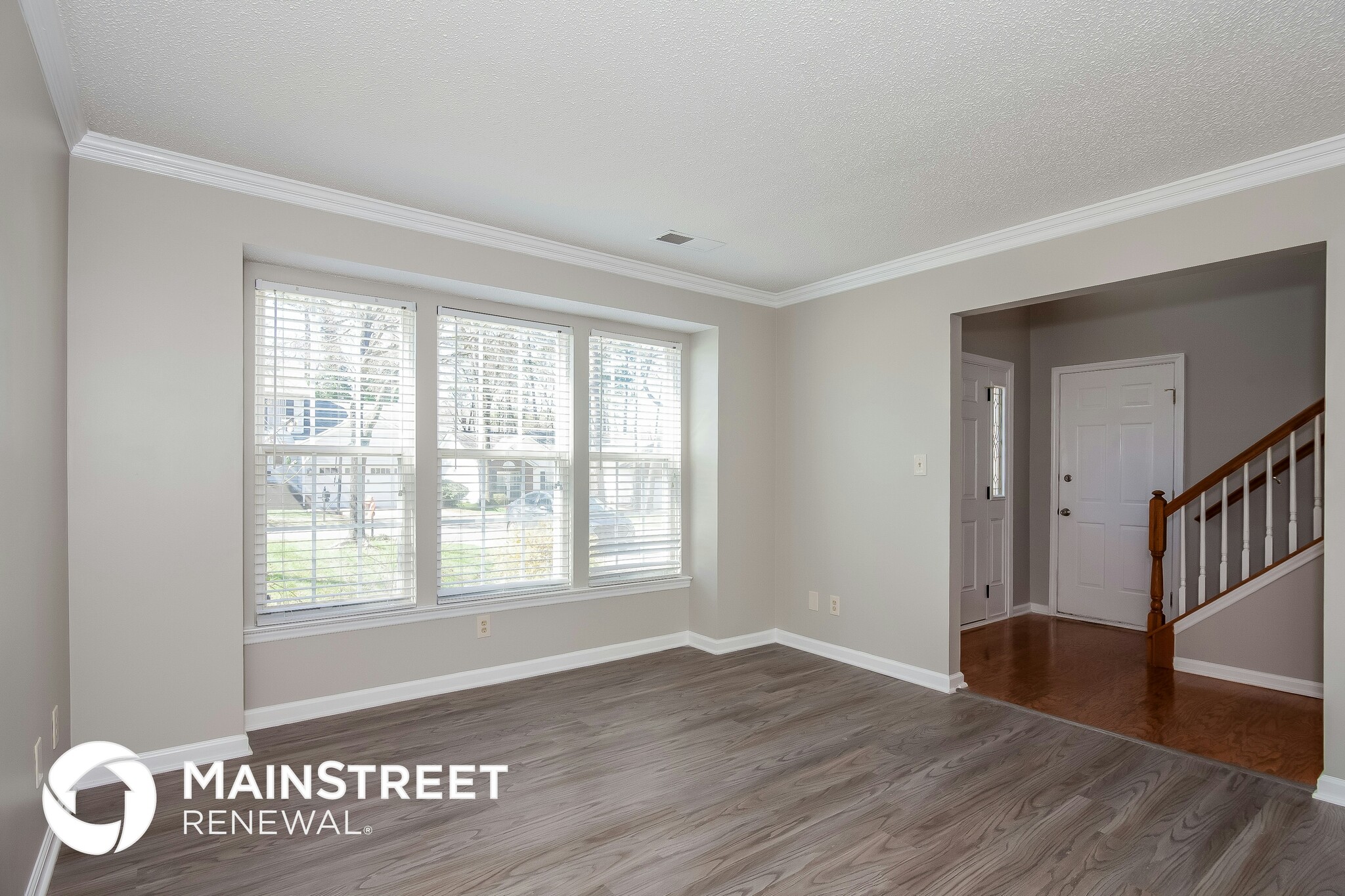 Building Photo - 6002 Pecan Cove Ln