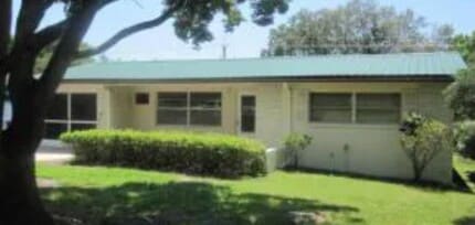 Building Photo - 63 S Davis St