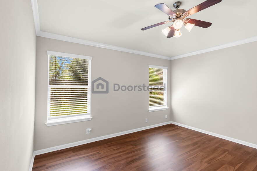 Building Photo - 9405 Sweetgum Dr