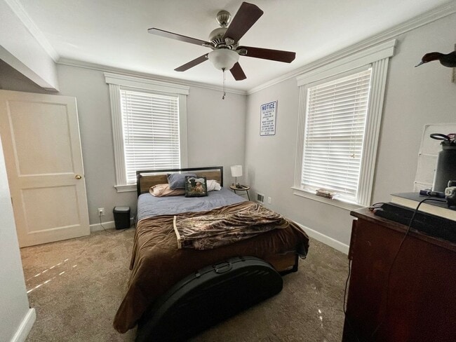 Building Photo - Rosewood