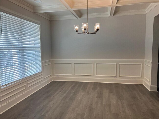 Building Photo - 7214 Whitewater Dr