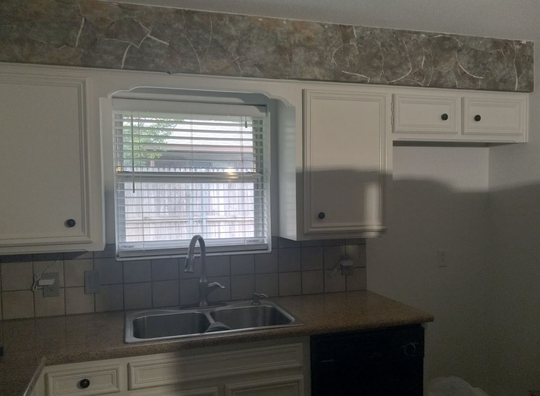 Building Photo - 5003 Ledgestone Dr