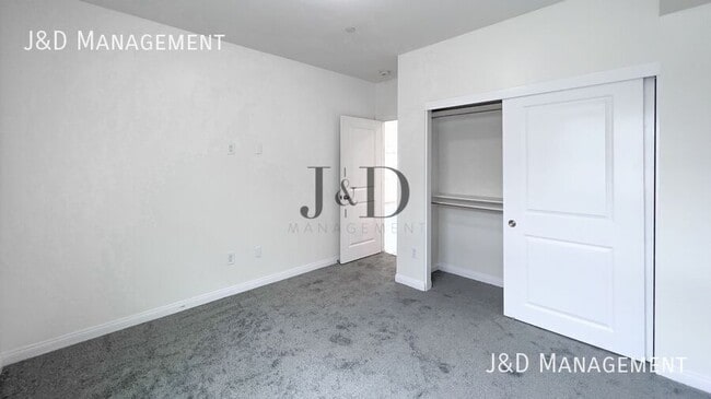 Building Photo - 1134-1148 FRESNO STREET-4/3