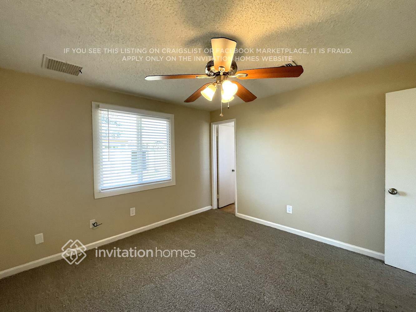 Building Photo - 5540 W Berkeley Rd