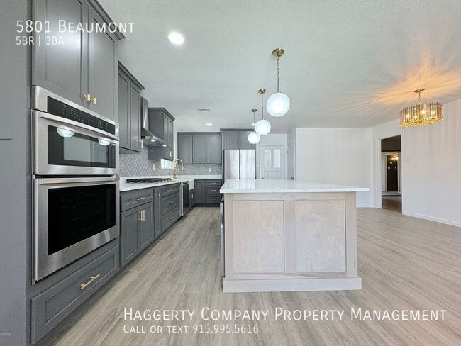 Building Photo - 5801 Beaumont-