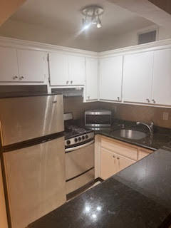 Building Photo - 455 NE 16th Ave