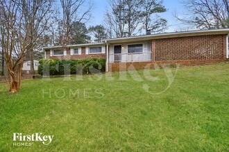 Building Photo - 3940 Erica Cir