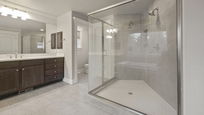 Building Photo - Stylish 4 Bedroom Layout with Office and Bonus Room