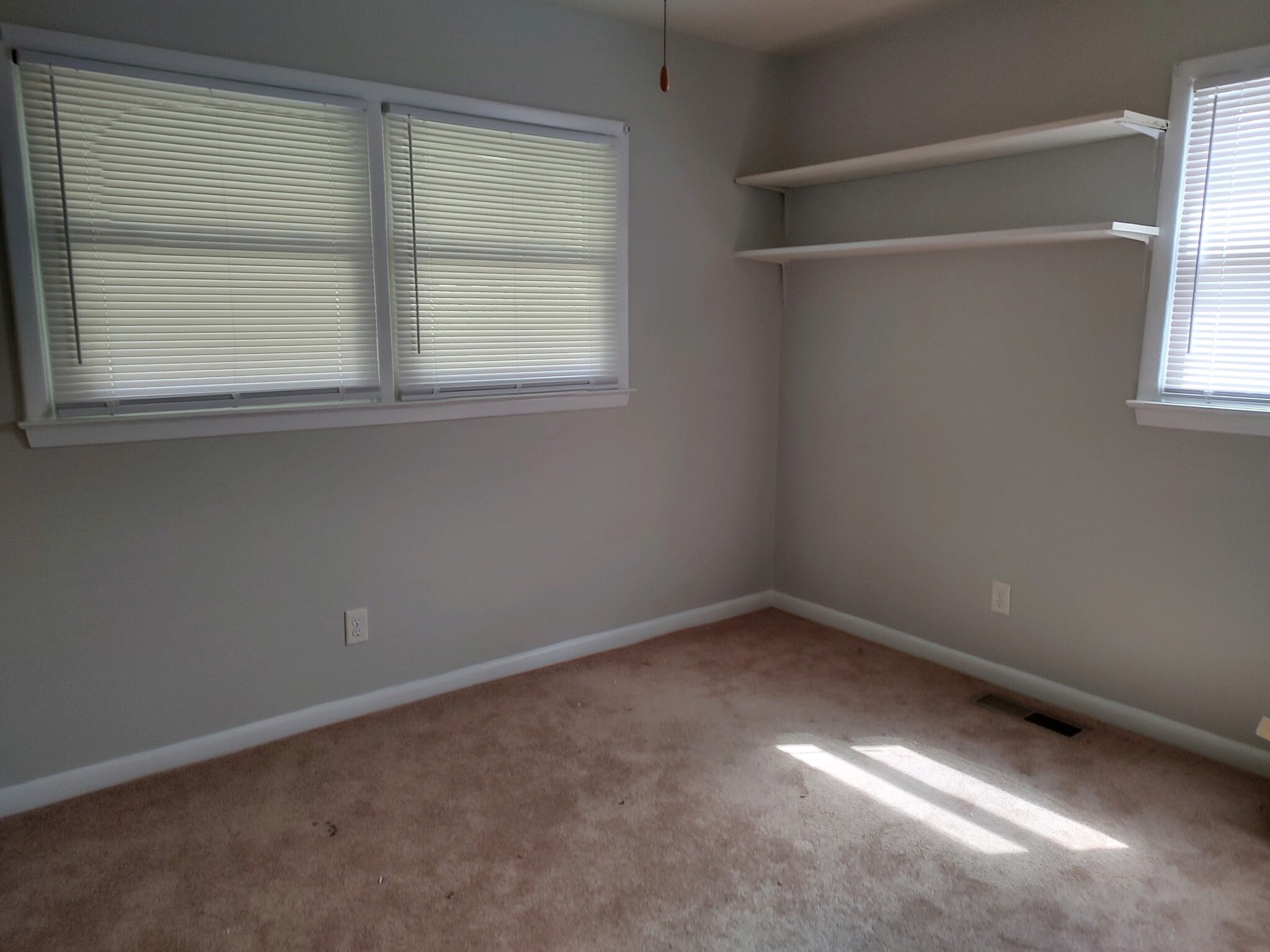 #2 Bedroom - 808 Carlisle St