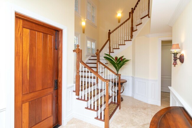 Building Photo - 920 Lago Mar Ln