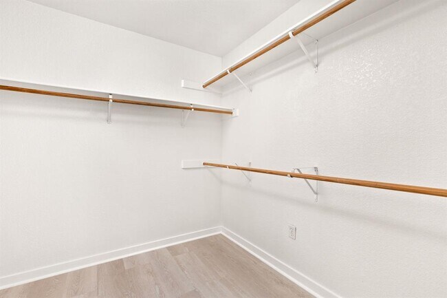 Building Photo - 8005 Willet Trail