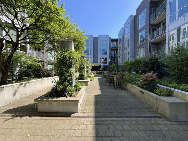 Building Photo - Top-Floor Pearl District Condo with Floor-to-Ceiling Windows, Courtyard Views & In-Unit Washer/Dryer