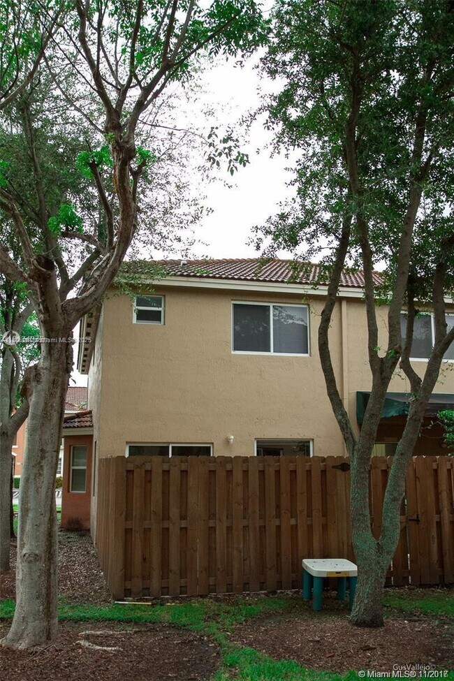 Building Photo - 14311 SW 96th St