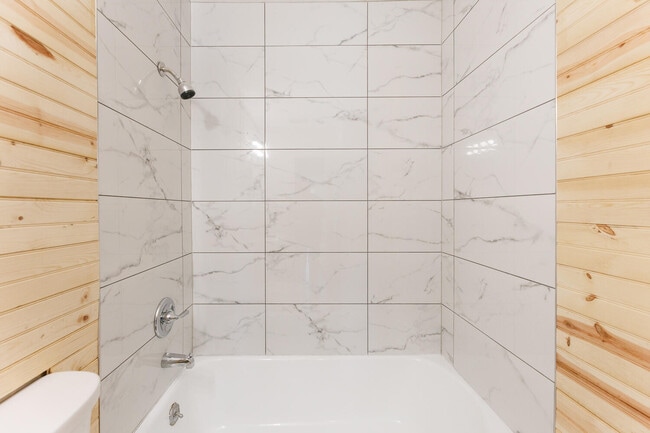 Building Photo - 3406 27th St