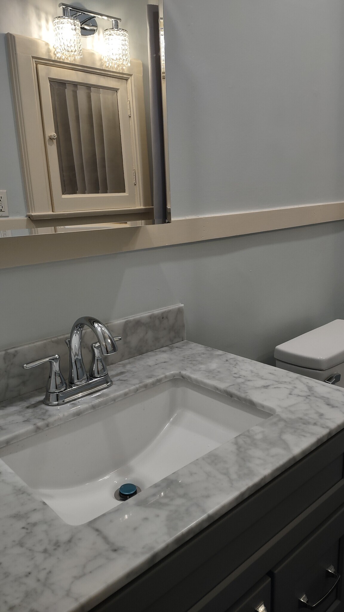 Building Photo - 3134 E 17th St