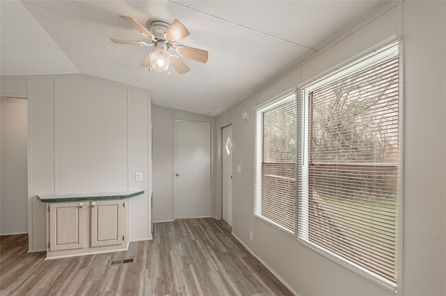 Building Photo - 1345 FM 405