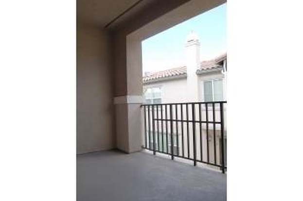 Building Photo - 15651 Vista Way