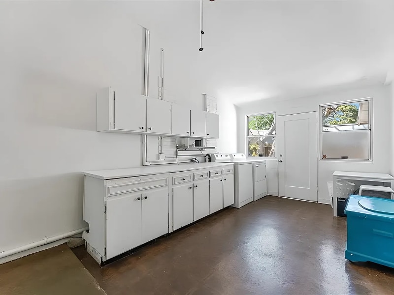 Building Photo - 1604 58th St S