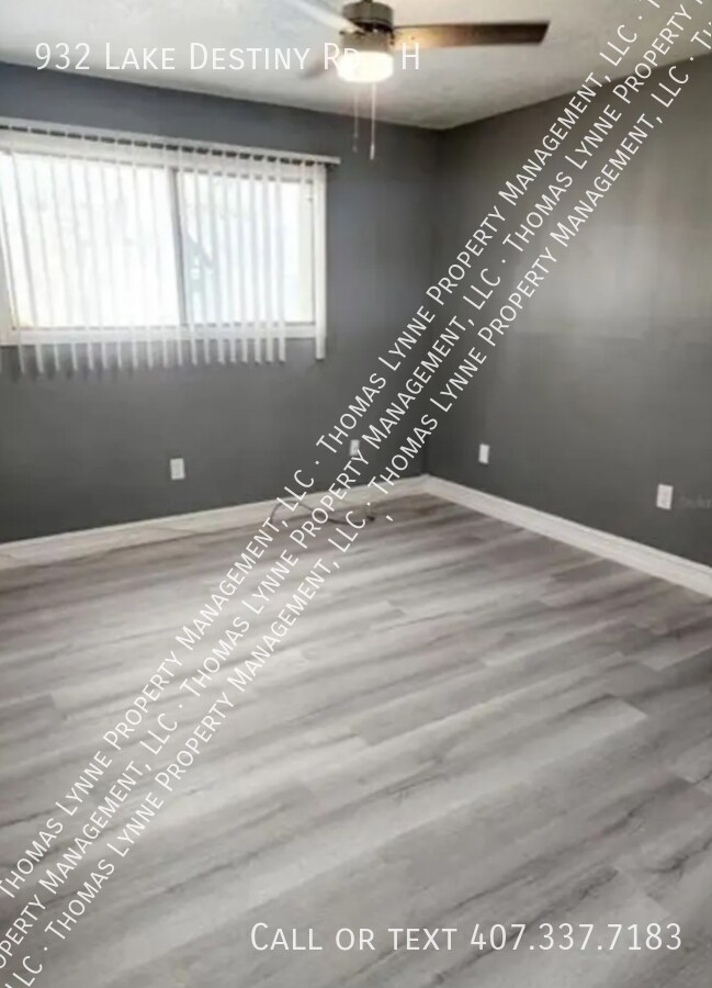 Building Photo - 932 Lake Destiny Rd