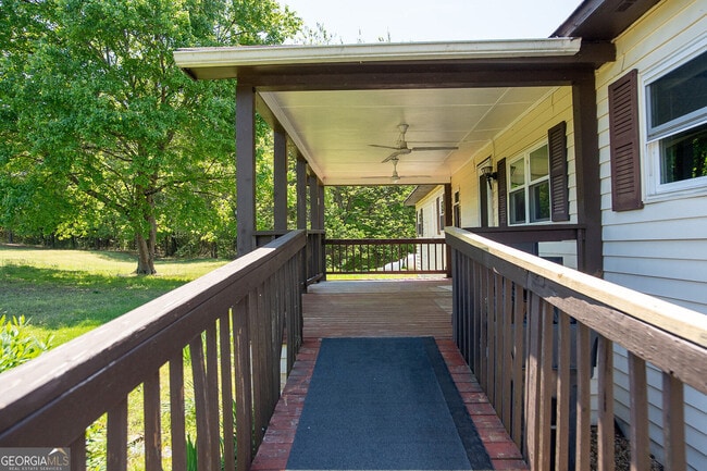 Building Photo - 3131 Langley Rd SW
