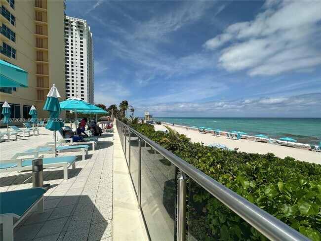 Building Photo - 2501 S Ocean Dr