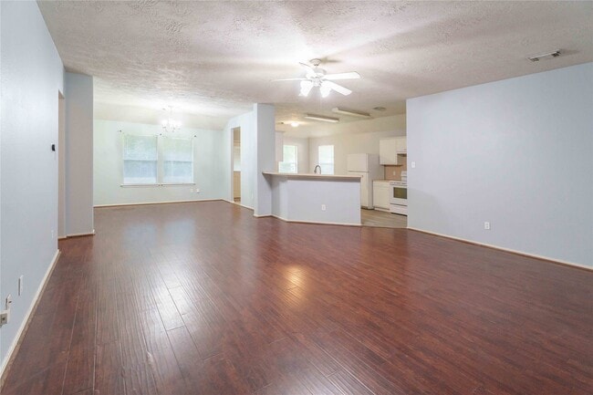 Building Photo - 146 N Vesper Bend Cir