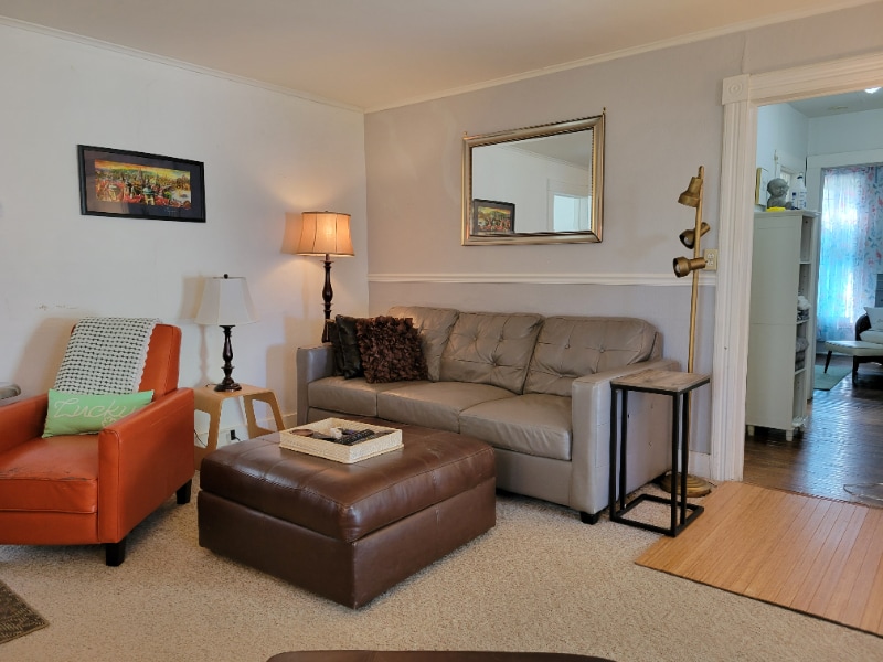 Building Photo - 58 W 6th St