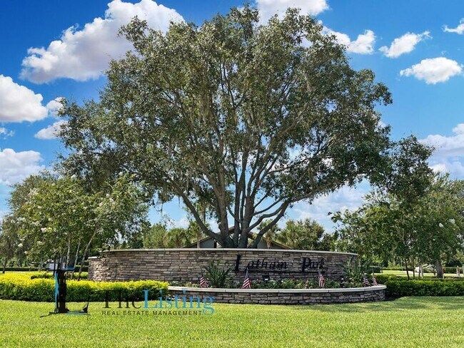 Building Photo - 14359 Shocklach Dr