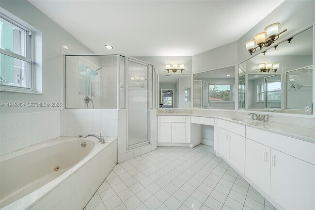 Building Photo - 11374 NW 66th St