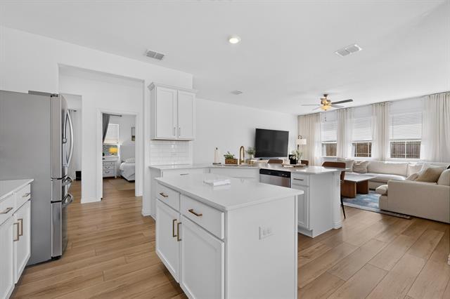 Building Photo - 5341 Timber Pt Dr