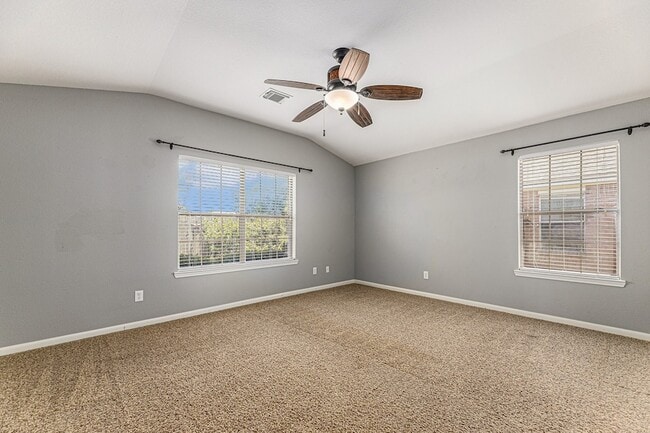 Building Photo - 520 Cedar Branch Dr